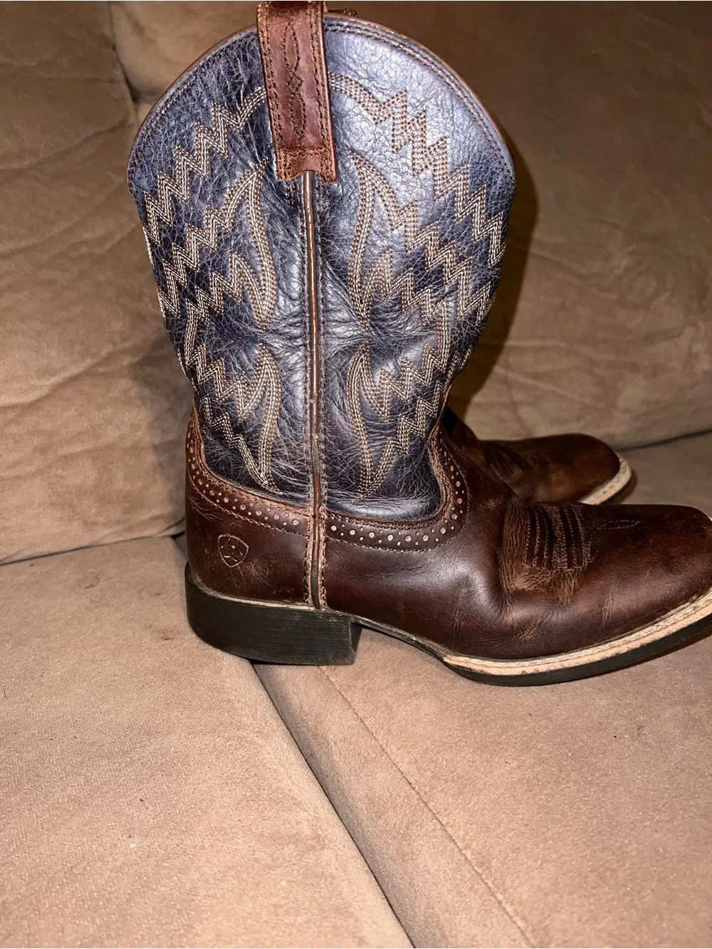 Ariat Brown Leather Western Cowboy Boots with Dark Embroidered Shaft